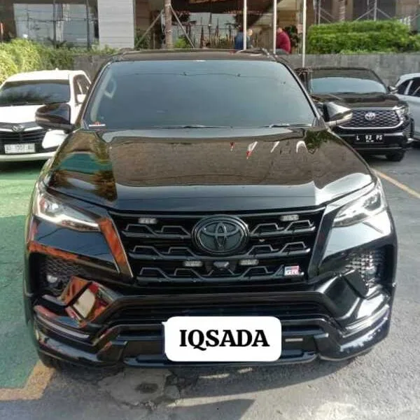 9 Fortuner GR